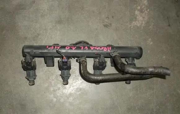 Fuel main line pipe