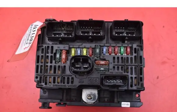 Peugeot 407 Fuse box set 9656593780