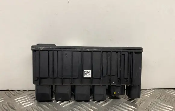 BMW 4 F36 Gran coupe Power management control unit 8638551 863855104