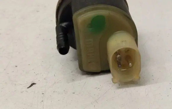 BMW 5 GT F07 Fuel filter heater 13328572519 8572519