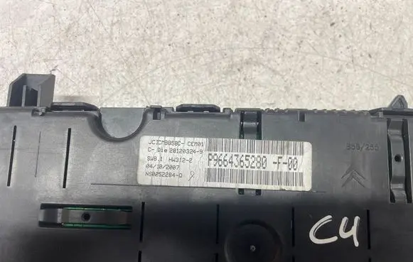 Citroen C4 Grand Picasso Speedometer (instrument cluster) P9664365280 281129745 NS0252284Q