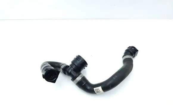 BMW 4 F36 Gran coupe Engine coolant pipe/hose 8616531