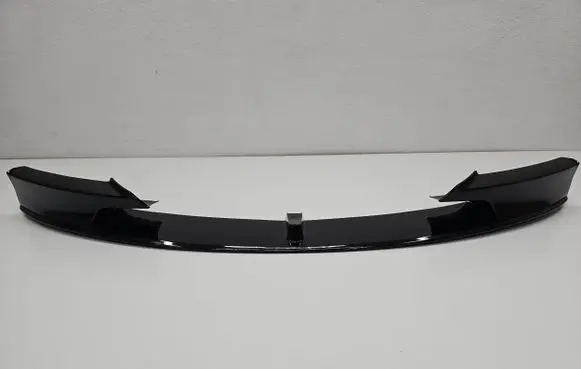 Front bumper lip