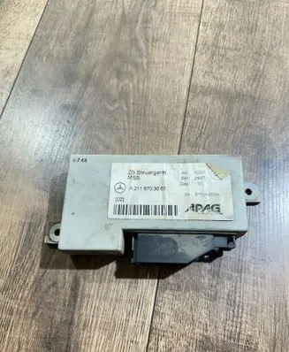 Mercedes-Benz E W211 Other control units/modules A2118703085