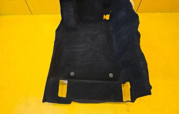 Mercedes-Benz EQC Interior carpet A2536807706