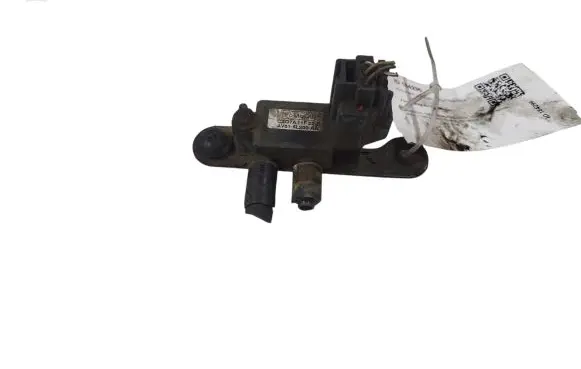 Ford C-MAX II Exhaust gas pressure sensor CZQ7A11E22D AV615L200AA