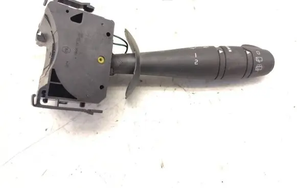 Renault Espace IV Wiper control stalk 8200328896 345769013