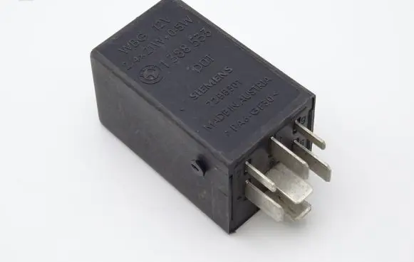 BMW 3 E36 Other relay 1388533