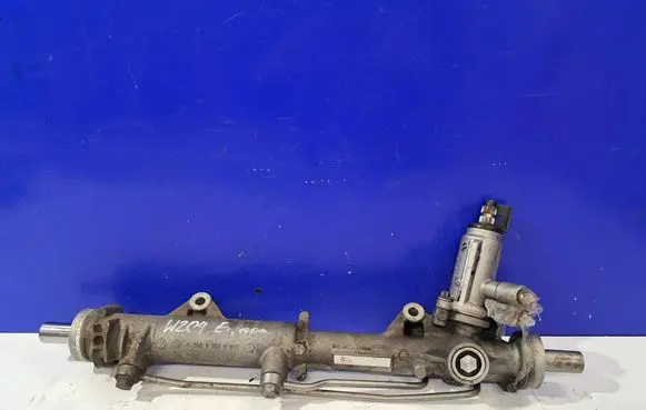 Mercedes-Benz C W204 Steering rack A20411011017