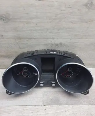 Volkswagen Golf VI Speedometer (instrument cluster) VDD024080 5K0920870D 919015710