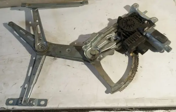Opel Zafira B Sliding door window regulator with motor 13132220