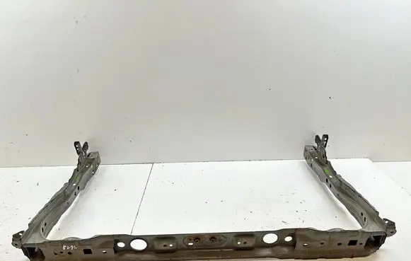 Toyota Prius+ (ZVW40) Radiator support slam panel bracket 