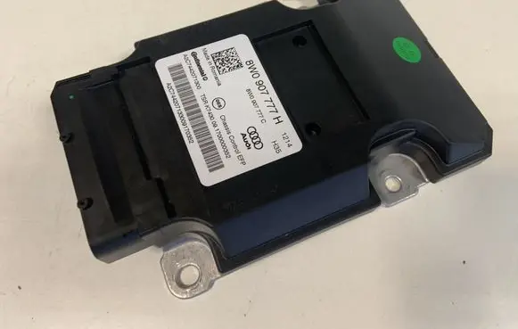 Audi A5 Hand brake control module 8W0907777H 8W0907777C