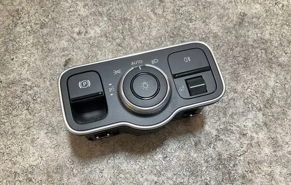 Mercedes-Benz A W177 Light switch A2479052902