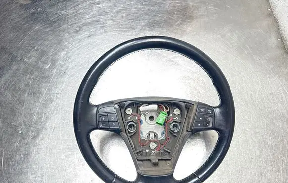 Volvo C70 Steering wheel 30721754 30721755