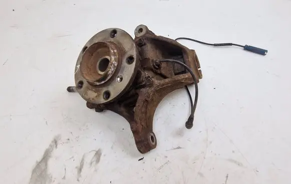 Mini Cooper Countryman R60 Front wheel hub
