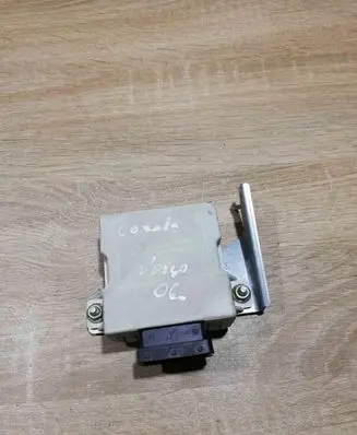 Toyota Corolla E140 E150 Window wiper relay 859400F010A