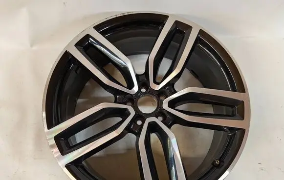 Audi Q5 SQ5 R21 alloy rim 