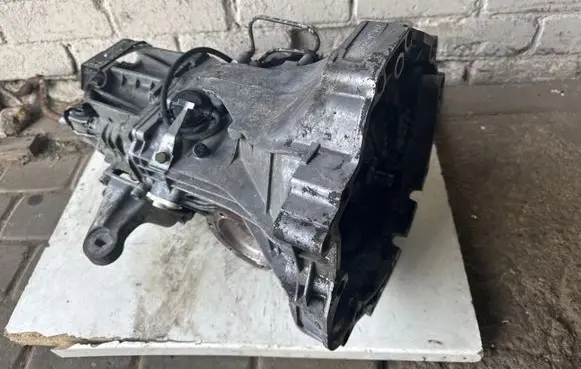 Audi 80 90 S2 B4 Manual 5 speed gearbox CDX