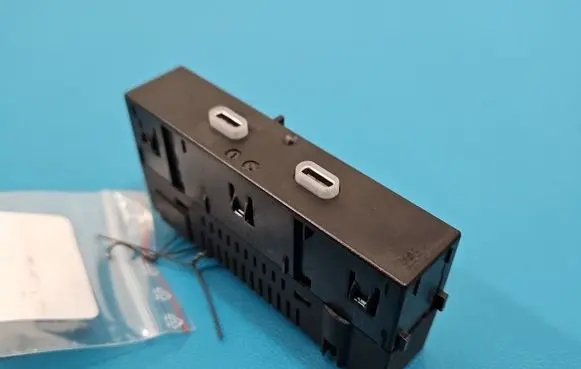 Skoda Octavia Mk4 USB socket connector 657035700 IMPRK1537053