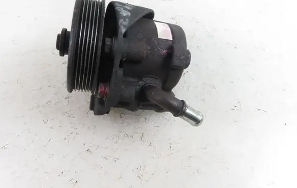 Renault Espace III Power steering pump