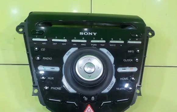 Ford B-MAX Radio/CD/DVD/GPS head unit AV1T18K811EA