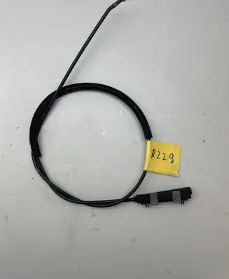 Volkswagen PASSAT B6 Engine bonnet/hood lock release cable 3C1823535