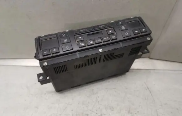 Audi A8 S8 D2 4D Climate control unit 4D0820043E