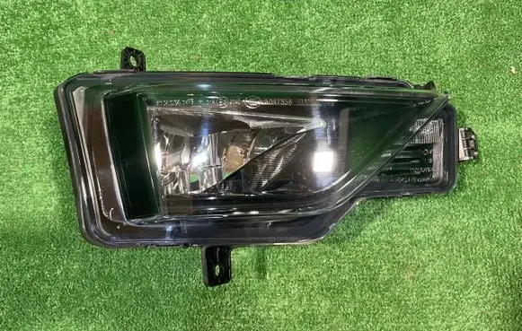 Volkswagen Golf Sportsvan Front fog light 510941662D