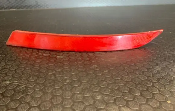 Rear tail light reflector