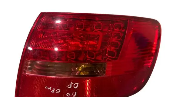 Audi A6 S6 C6 4F Rear/tail lights 89037056