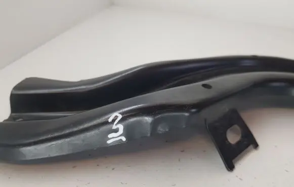 Audi Q5 SQ5 Radiator support slam panel bracket 80A805528