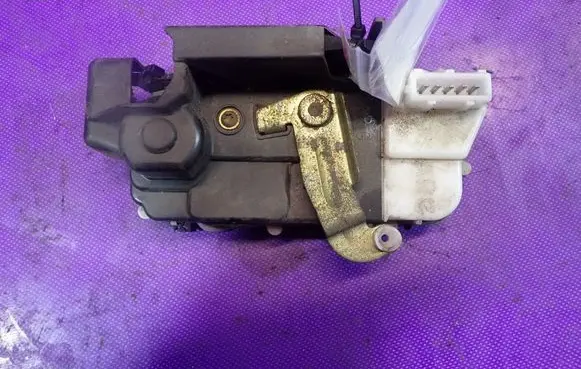 Peugeot 206 CC Rear door lock
