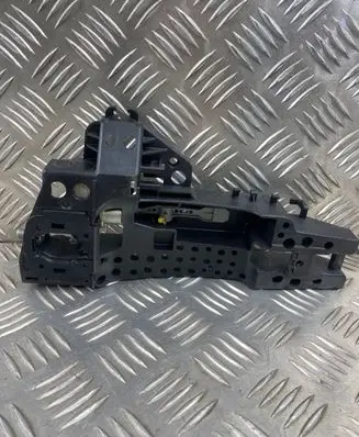 Rear door exterior handle