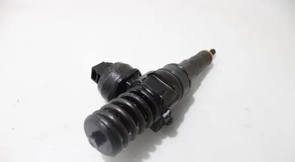 Seat Ibiza IV (6J,6P) Fuel injector