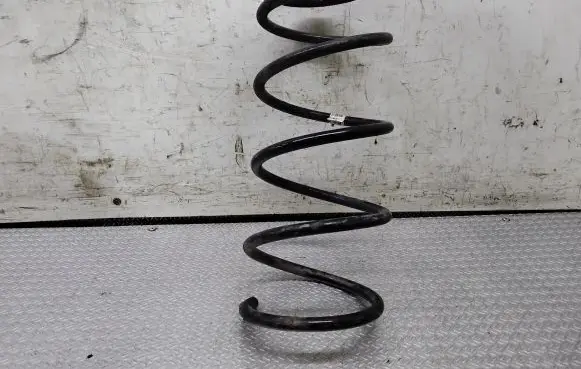 BMW 3 E90 E91 Front coil spring