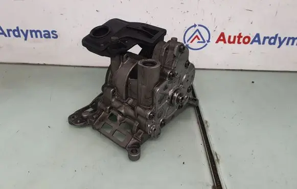 BMW 5 F10 F11 Oil pump 7805316 11417805316