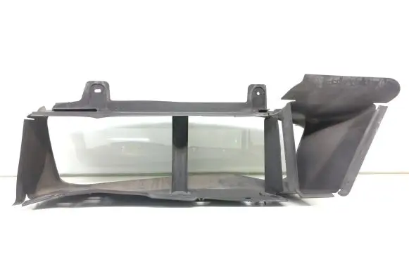 Ford Focus Intercooler air guide/duct channel BM518314Cc
