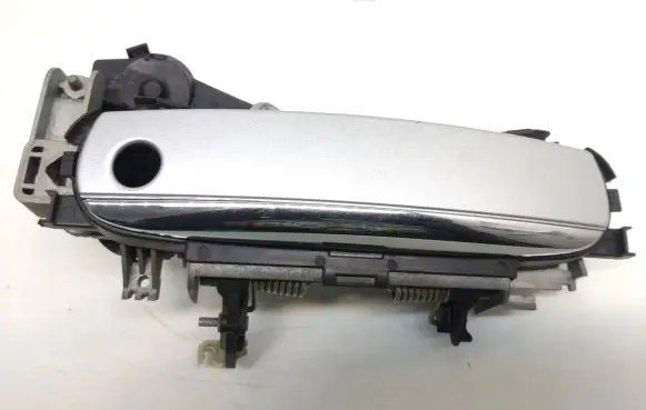 Audi A3 S3 A3 Sportback 8P Front door exterior handle