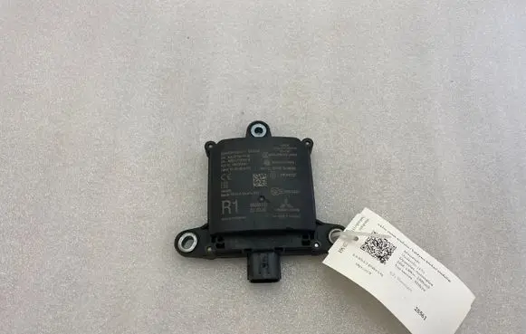 Mitsubishi Outlander Blind spot module 8638A147