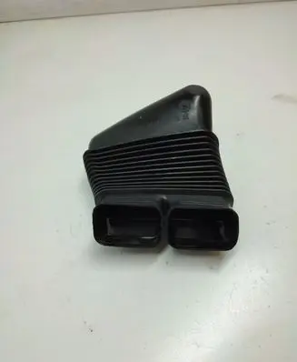 BMW 5 E60 E61 Air intake hose/pipe 7561031 090090639 18407561031