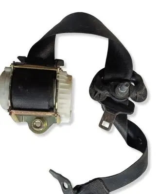 BMW 1 E81 E87 Front seatbelt 33052212