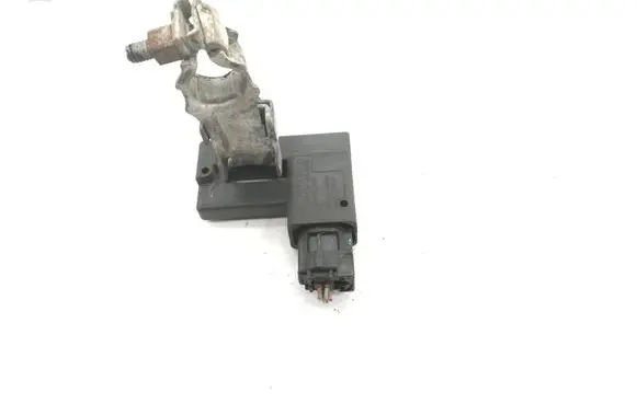 Toyota Avensis T270 Positive wiring loom 