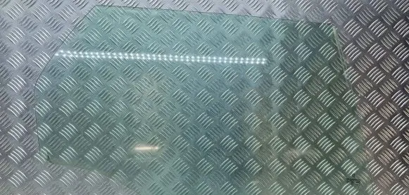 Peugeot 407 Rear door window glass