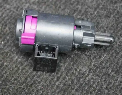 Audi A5 8T 8F Other devices 4F0945459B