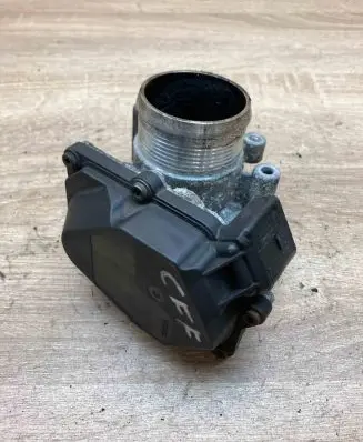 Audi Q3 8U Throttle valve 03L128063AC A2C84117500