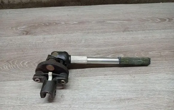 Volvo S60 Steering column universal joint 821050 185010