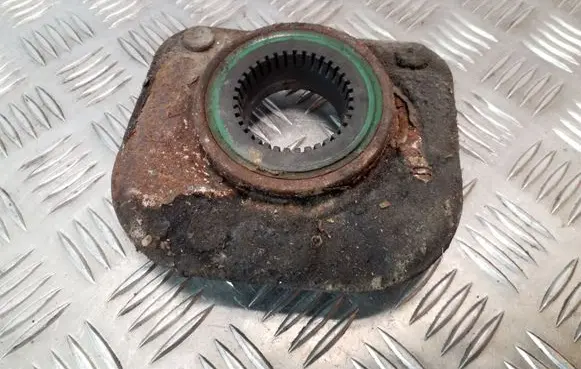 Volvo S70 V70 V70 XC Front upper strut mount 
