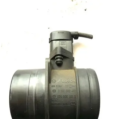 Volkswagen Touareg I Mass air flow meter 0281002461