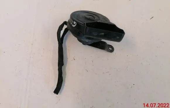 Mercedes-Benz GL X164 Horn signal A046522